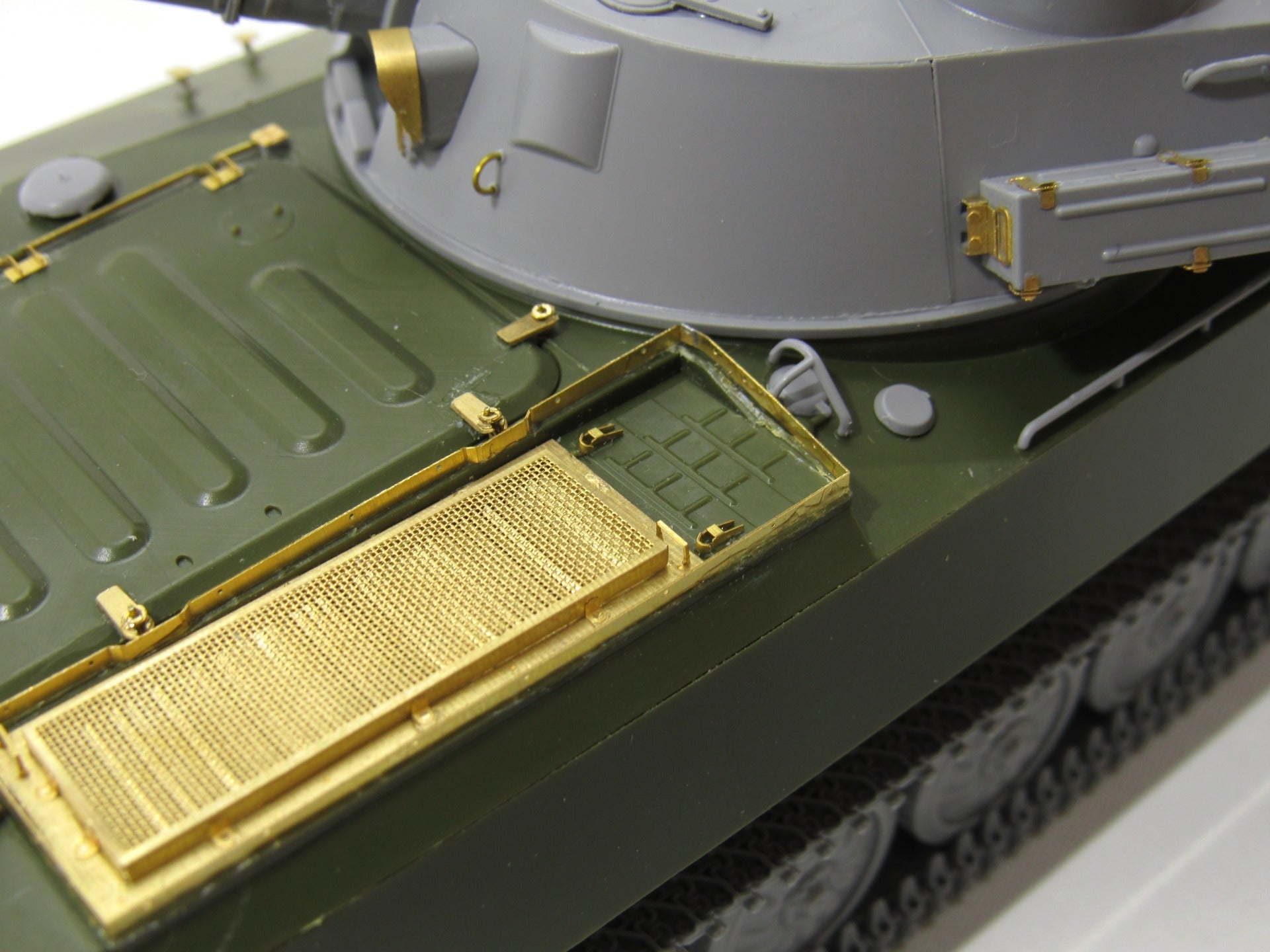 MD035572 Microdesign 2S1 Gvozdika Photo - Etch Set 1/35 for Zvezda - imodeller.store