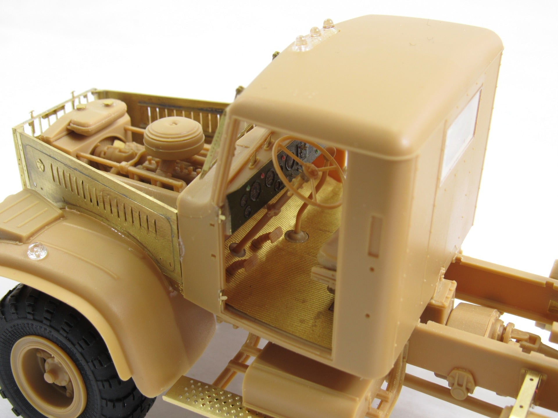 MD035606 Microdesign KrAZ - 255B Cabin Photo - Etch Set 1/35 for Hobby Boss - imodeller.store