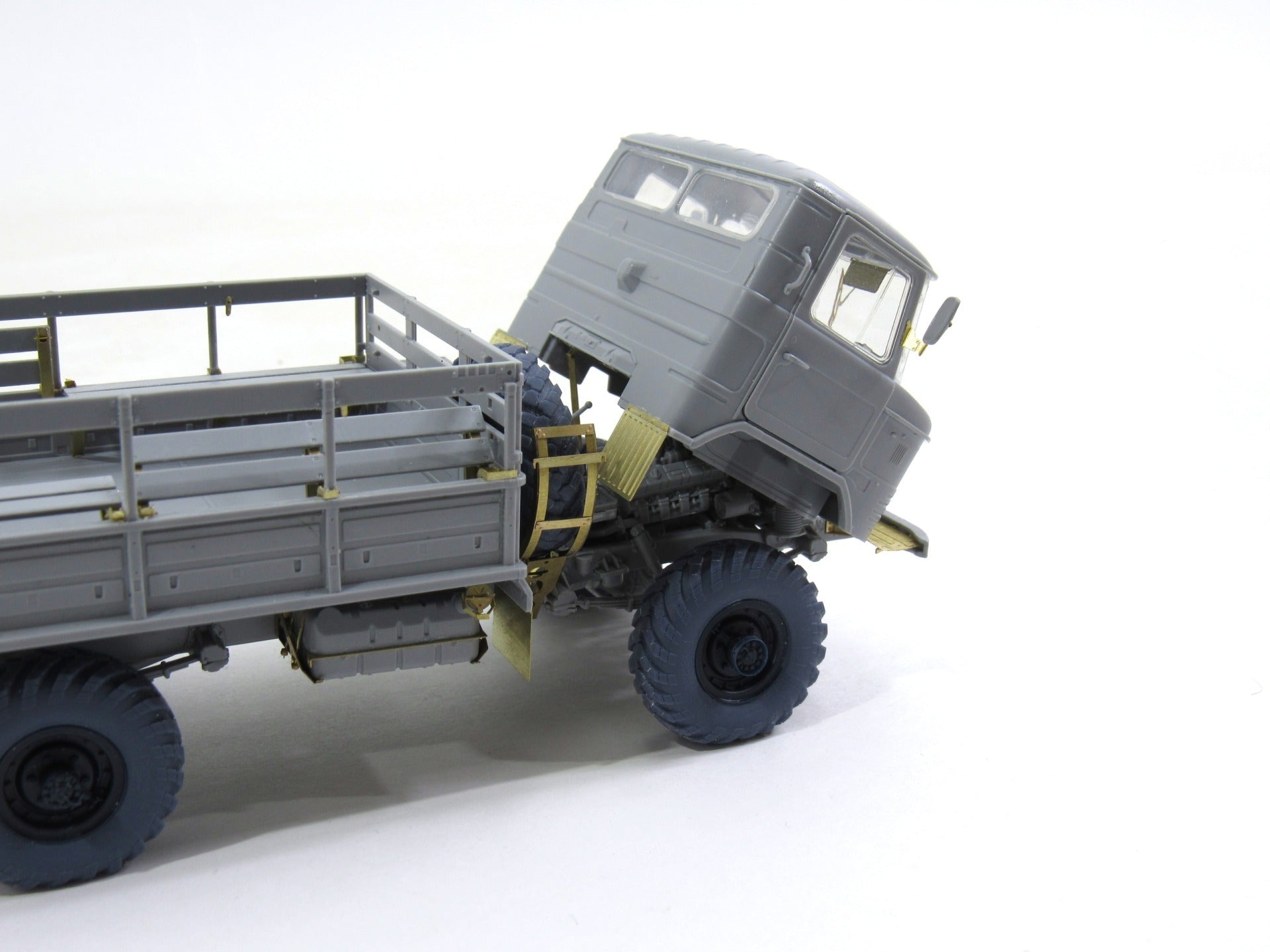MD035608 Microdesign GAZ - 66 Cabin Photo - Etch Set 1/35 for Zvezda - imodeller.store