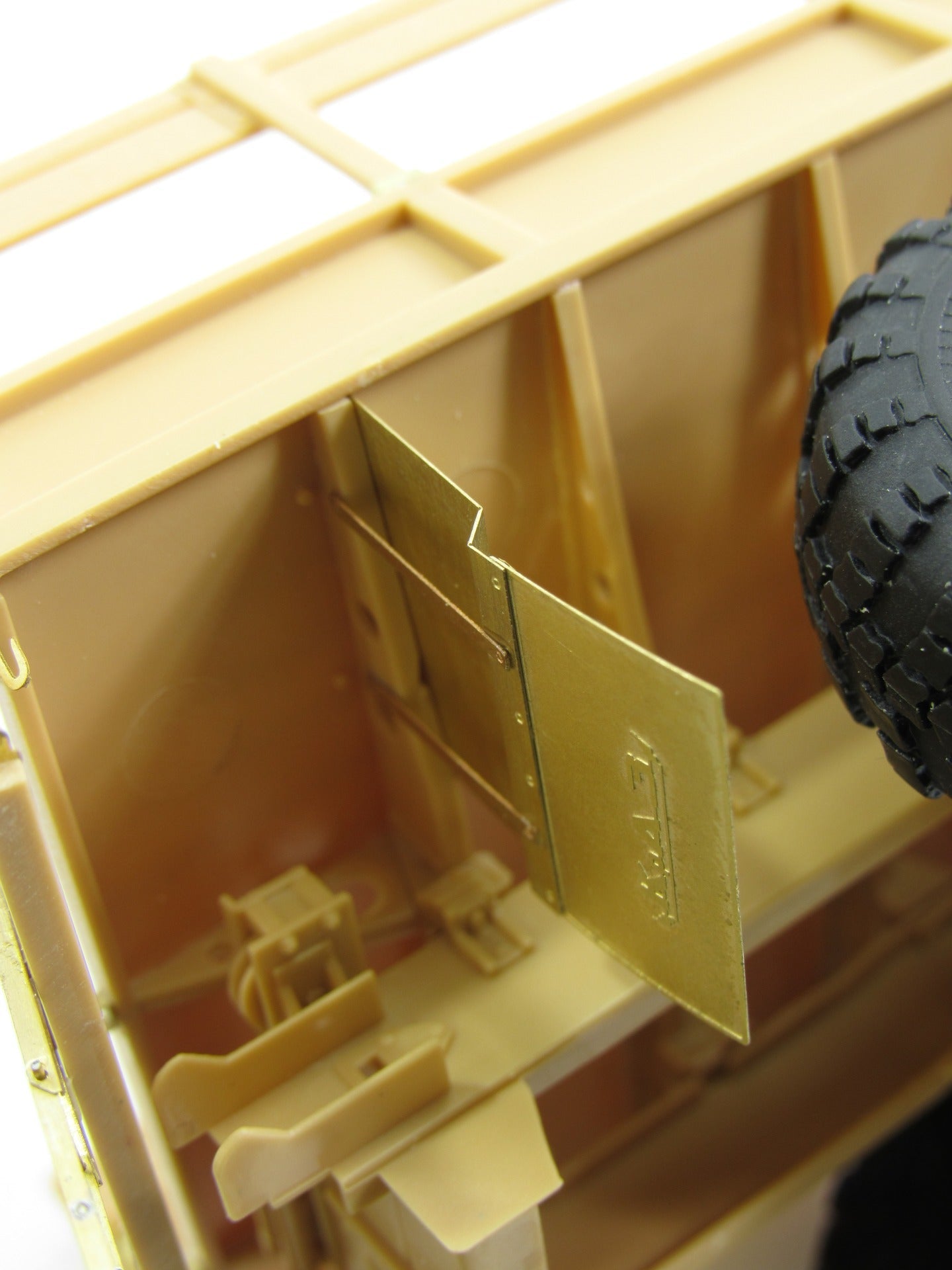 MD035612 Microdesign KrAZ - 260 Body Photo - Etch Set 1/35 for HobbyBoss - imodeller.store