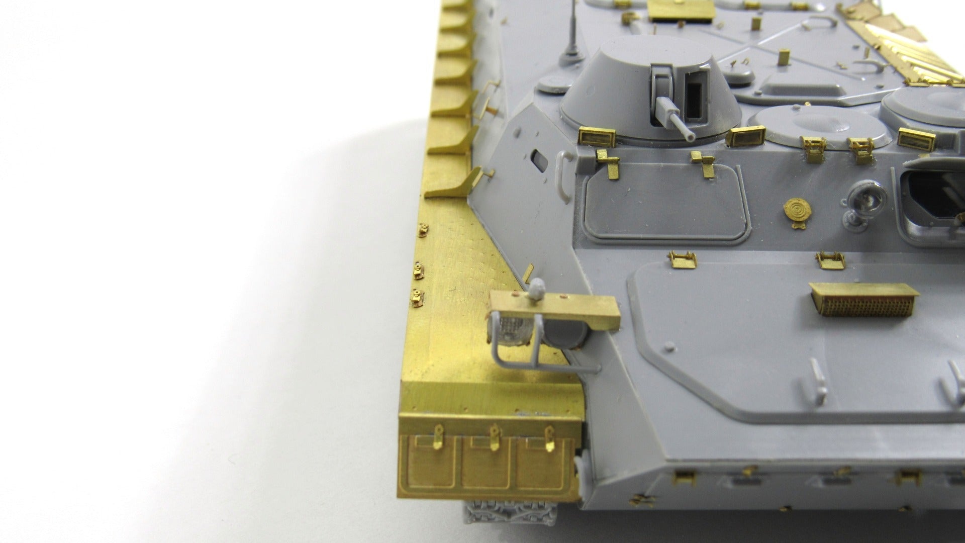 MD035637 Microdesign MT - LB Fenders Photo - Etch Set 1/35 - imodeller.store