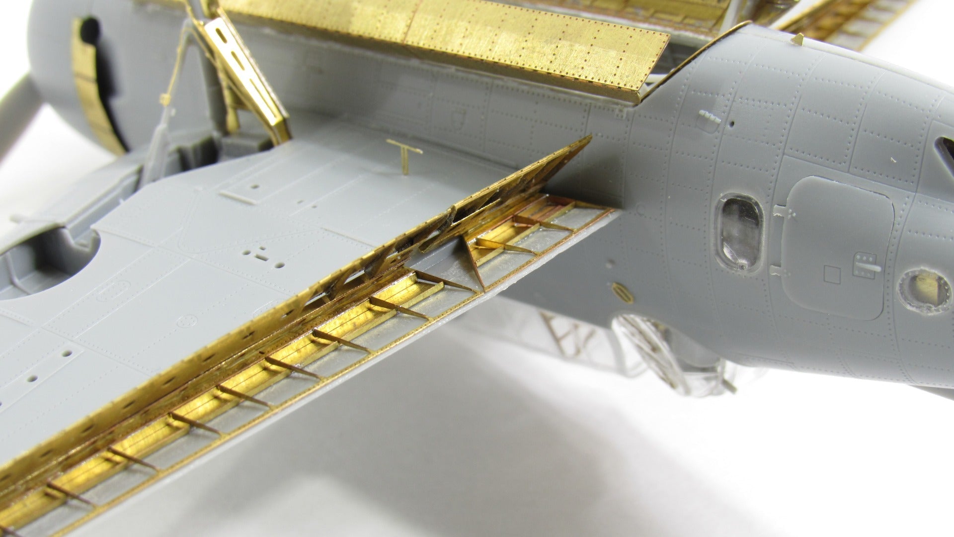 MD072075 Microdesign Avenger TBM - 3 Dive Brakes Photo - Etch Set 1/72 - imodeller.store