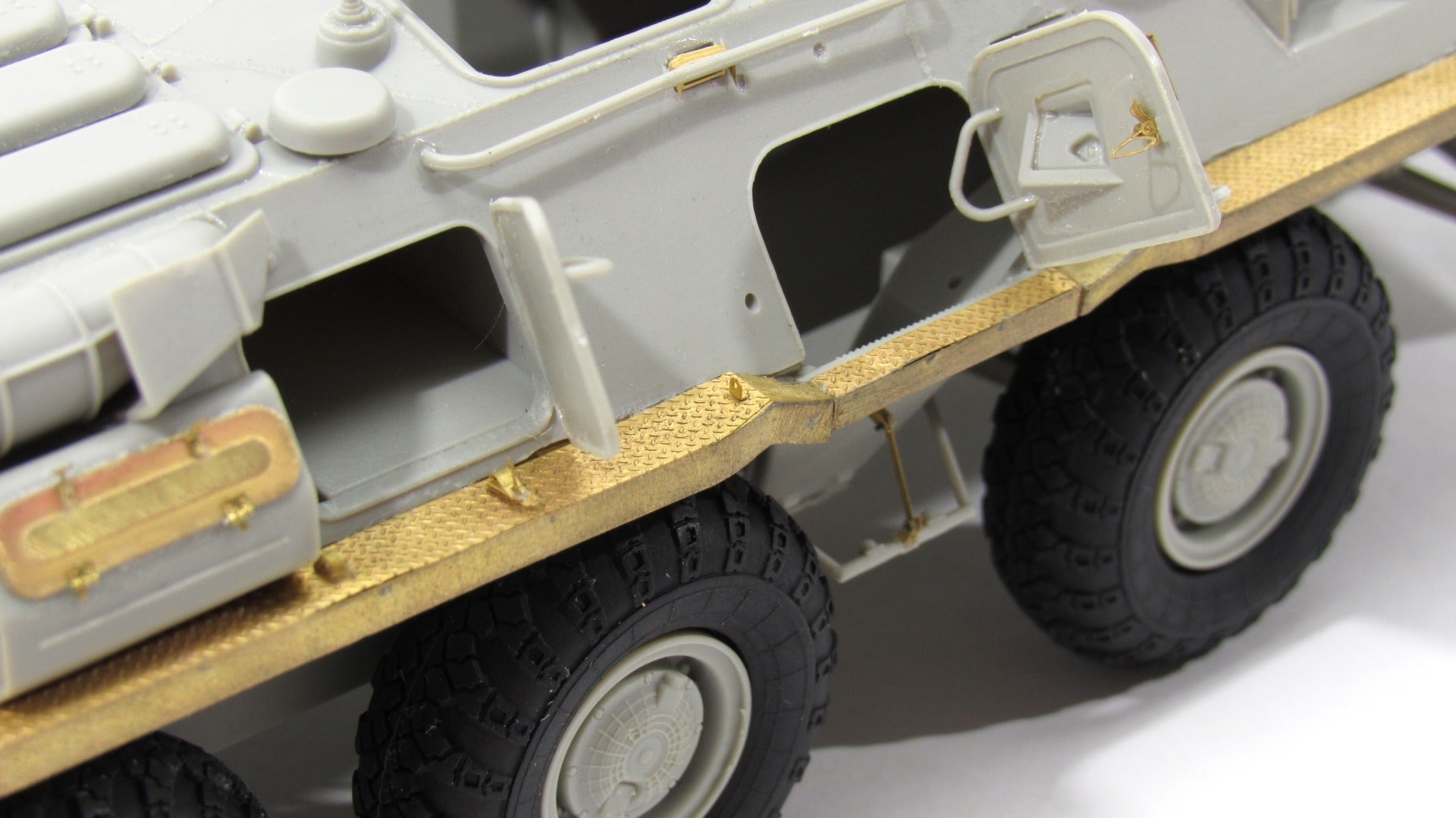 Photo - etched set for Russian armored vehicle BTR - 80/BTR - 80A fenders (Trumpeter) - imodeller.store