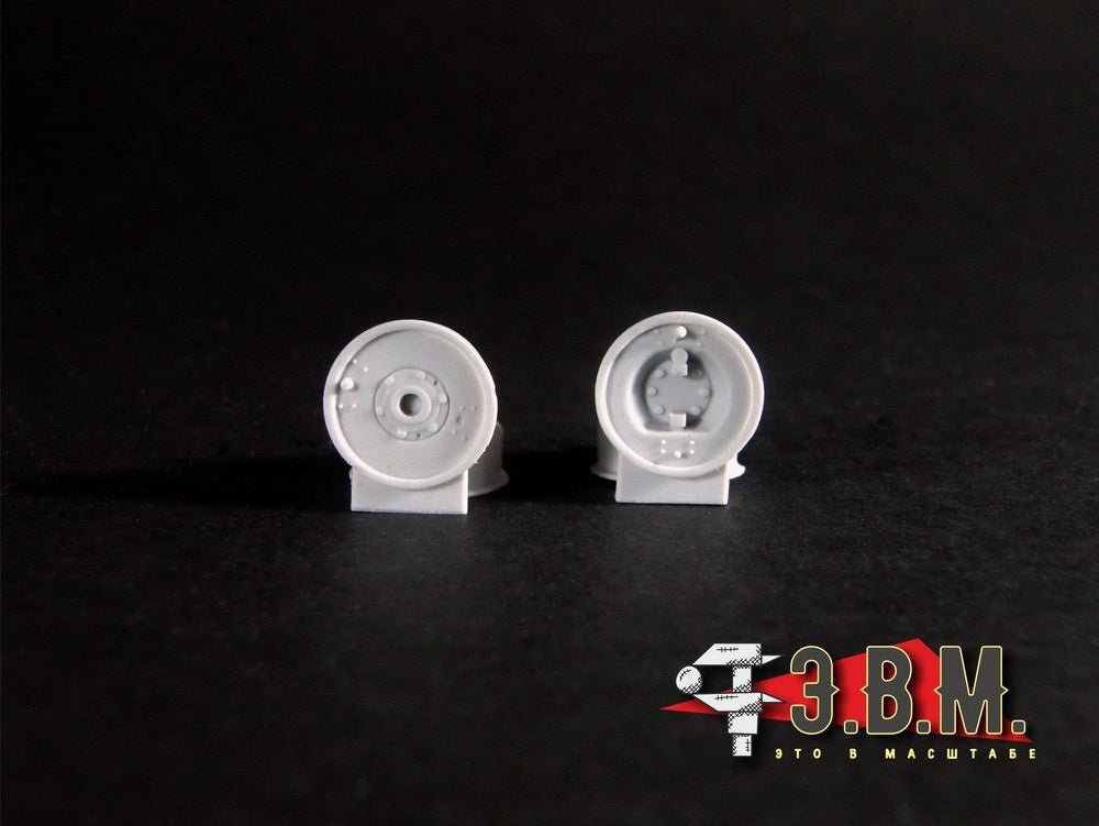 RS35092 E.V.M. 1/35 Wheels Set for GAZ - AAA and BA - 3/6/10 - imodeller.store