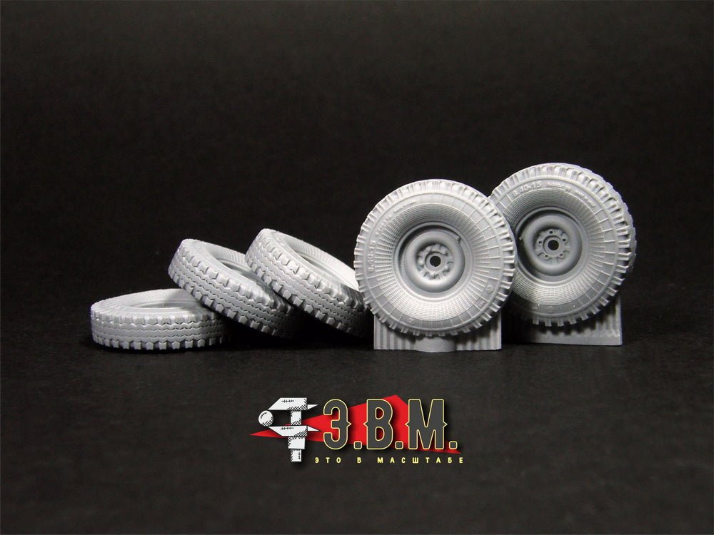 RS35093 E.V.M. 1/35 Wheels for UAZ Vehicle - imodeller.store