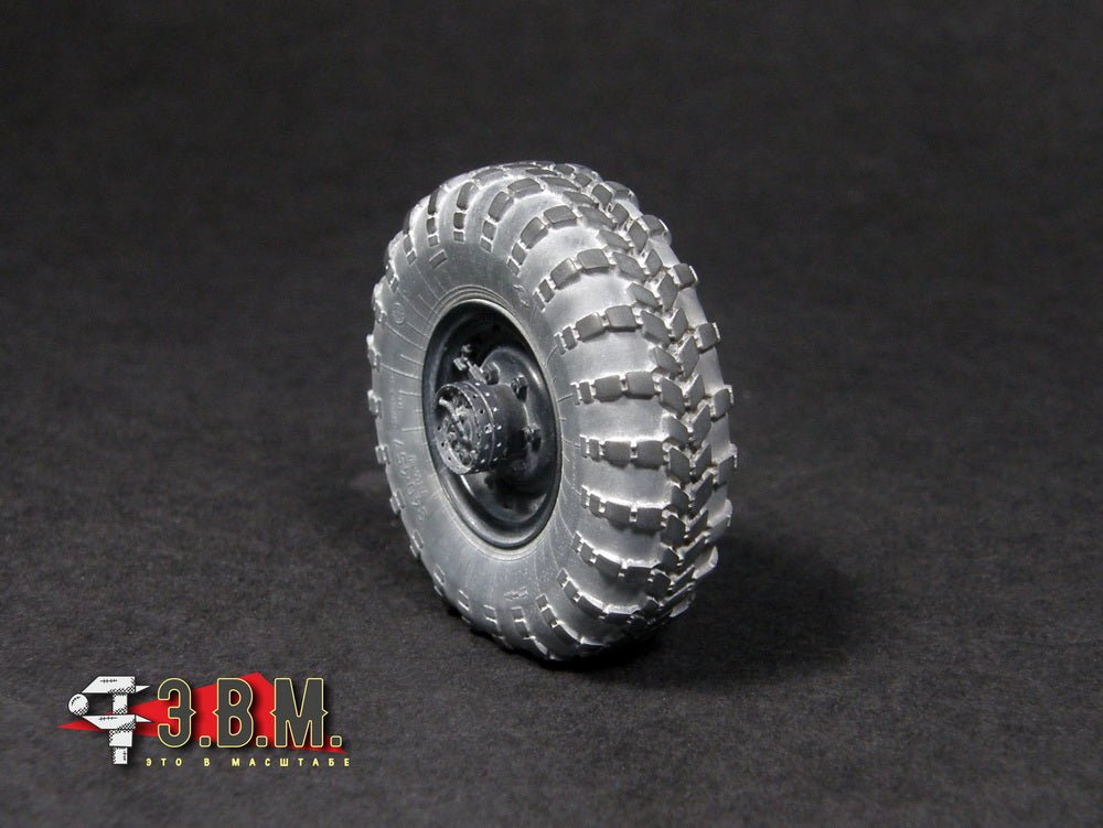 RS35160 E.V.M. 1:35 Wheels Set GAZ - 66 - imodeller.store