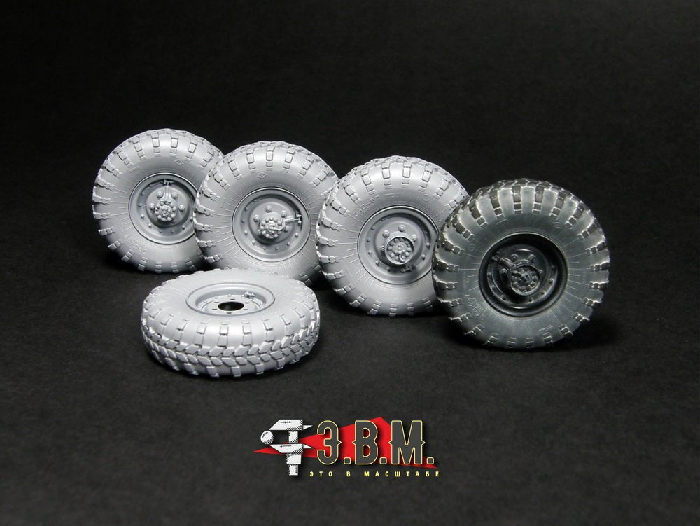 RS35160 E.V.M. 1:35 Wheels Set GAZ - 66 - imodeller.store