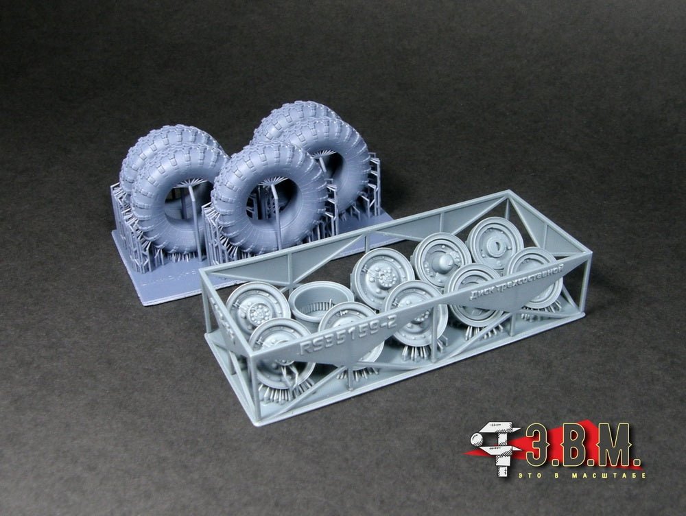 RS35160 E.V.M. 1:35 Wheels Set GAZ - 66 - imodeller.store