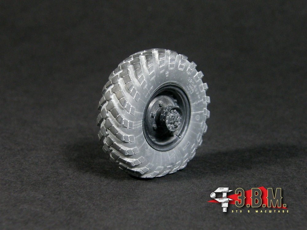 RS35161 E.V.M. 1:35 Wheels GAZ - 66 with K - 70 Tire - imodeller.store