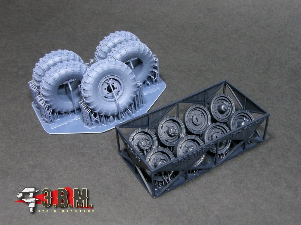 RS35166 E.V.M. 1/35 Wheels Set GAZ - 66 K - 58 Tires on Stamped Rims - imodeller.store