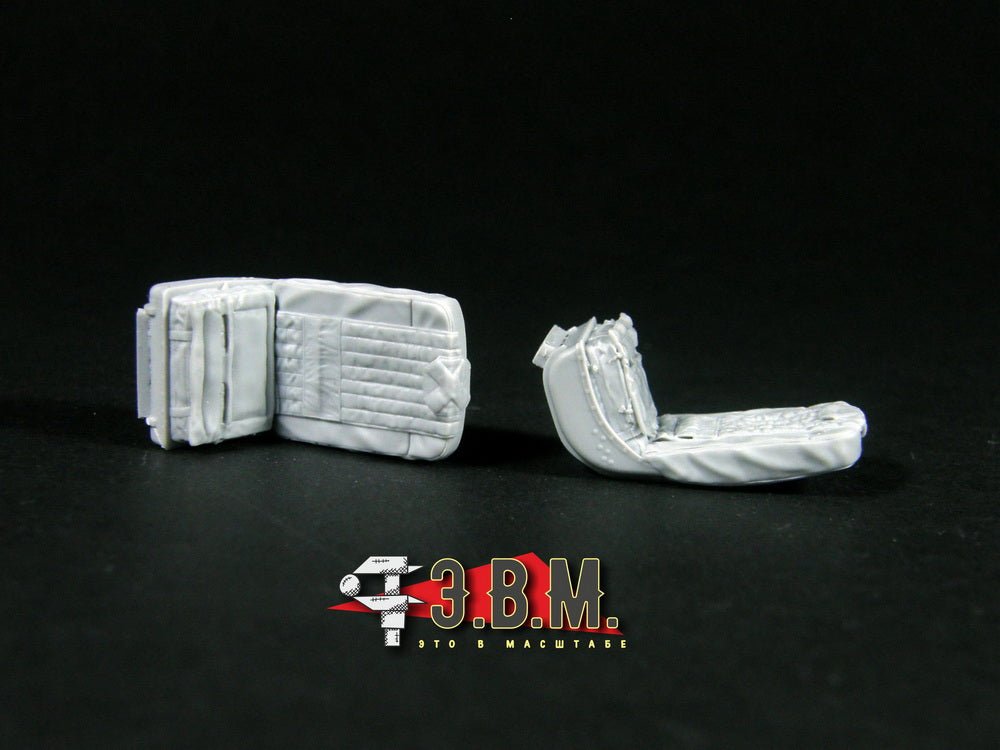 RS40006 E.V.M. 1/35 Crew Seats for Mil Mi - 8 Hip - imodeller.store
