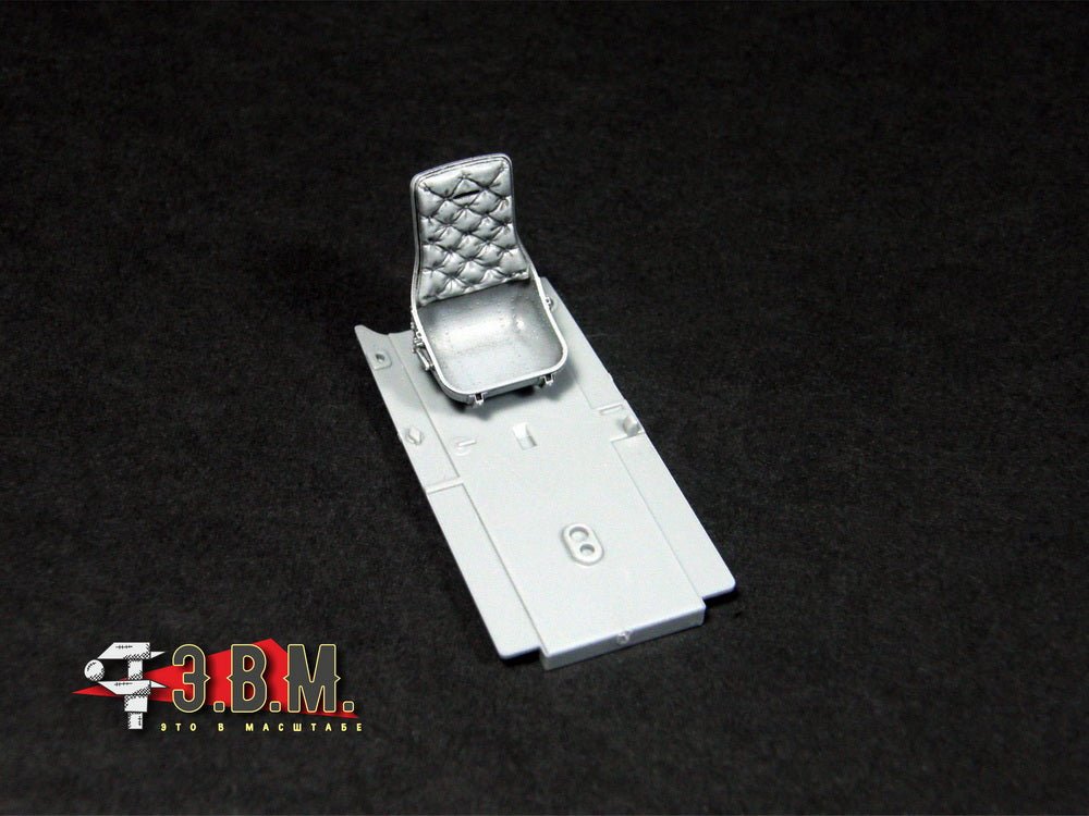 RS48096 E.V.M. — Pilot Seat with Belts for LaGG - 3 - imodeller.store