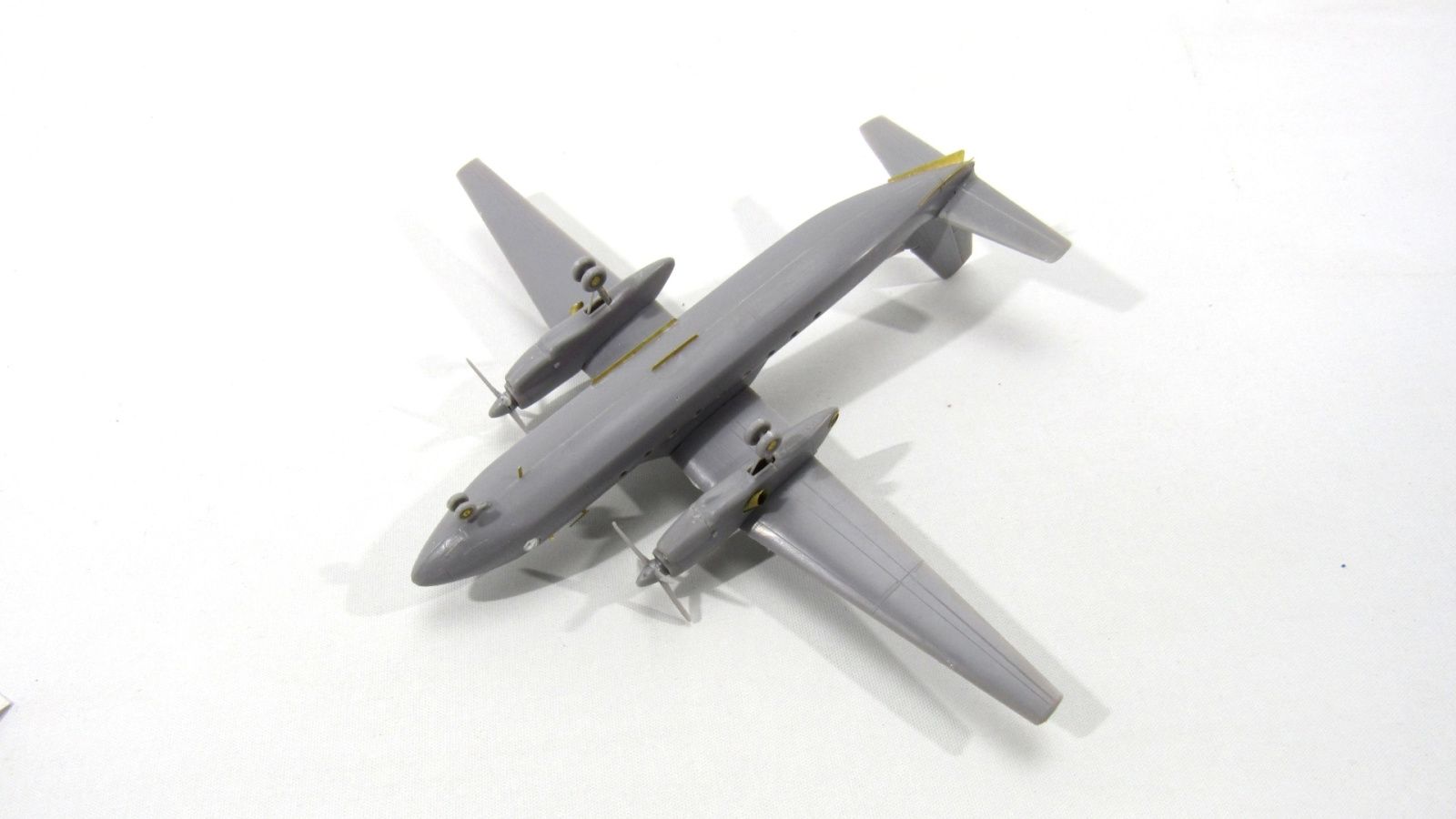 An-24 (Eastern express) - imodeller.store