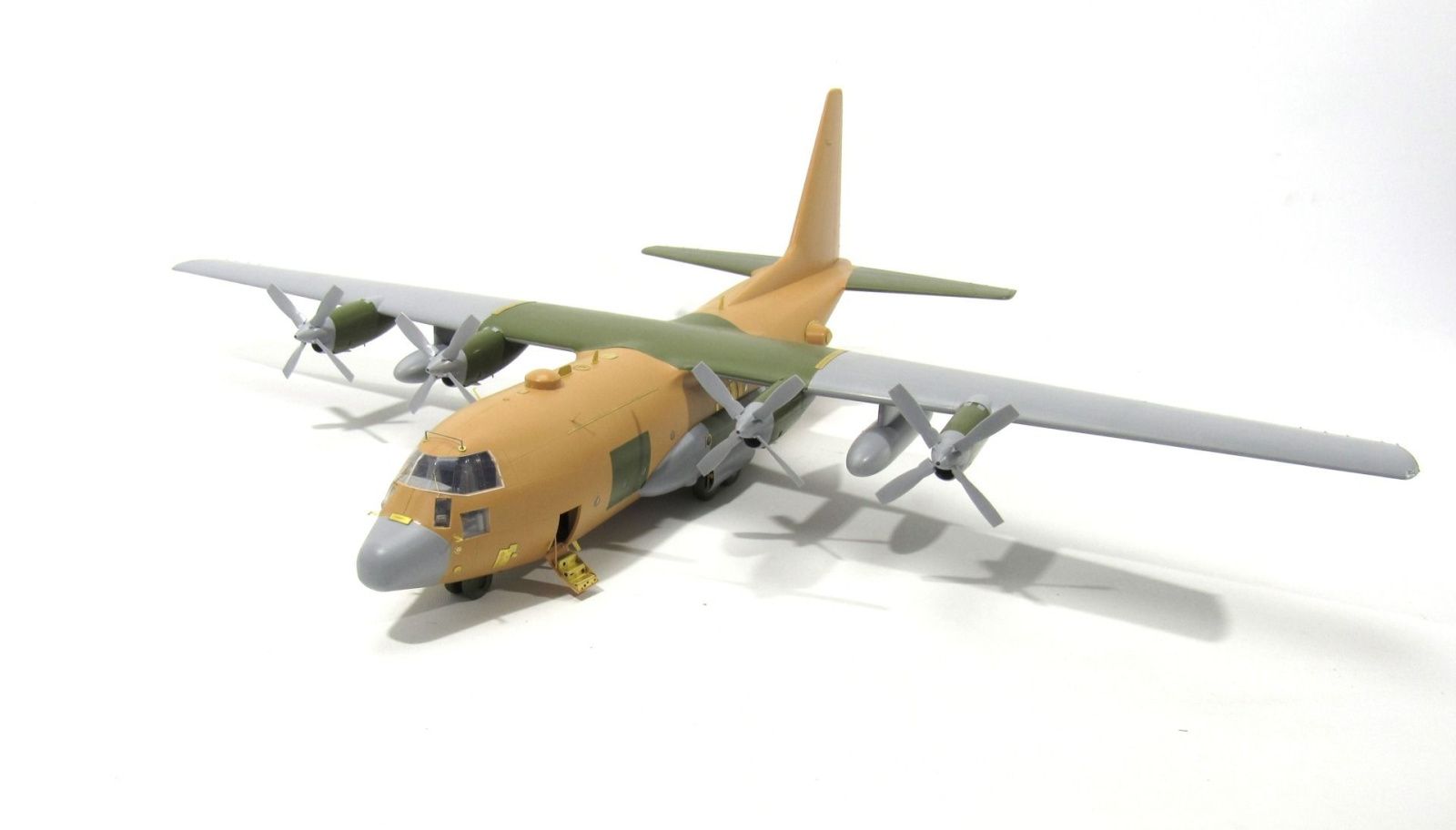 C-130 Hercules exterior (star) - imodeller.store