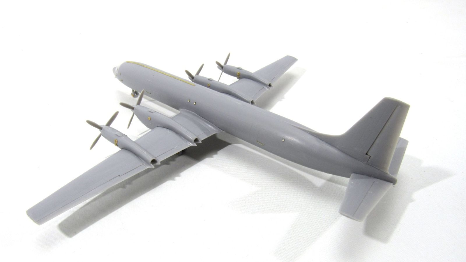 IL-18 (eastern express) - imodeller.store