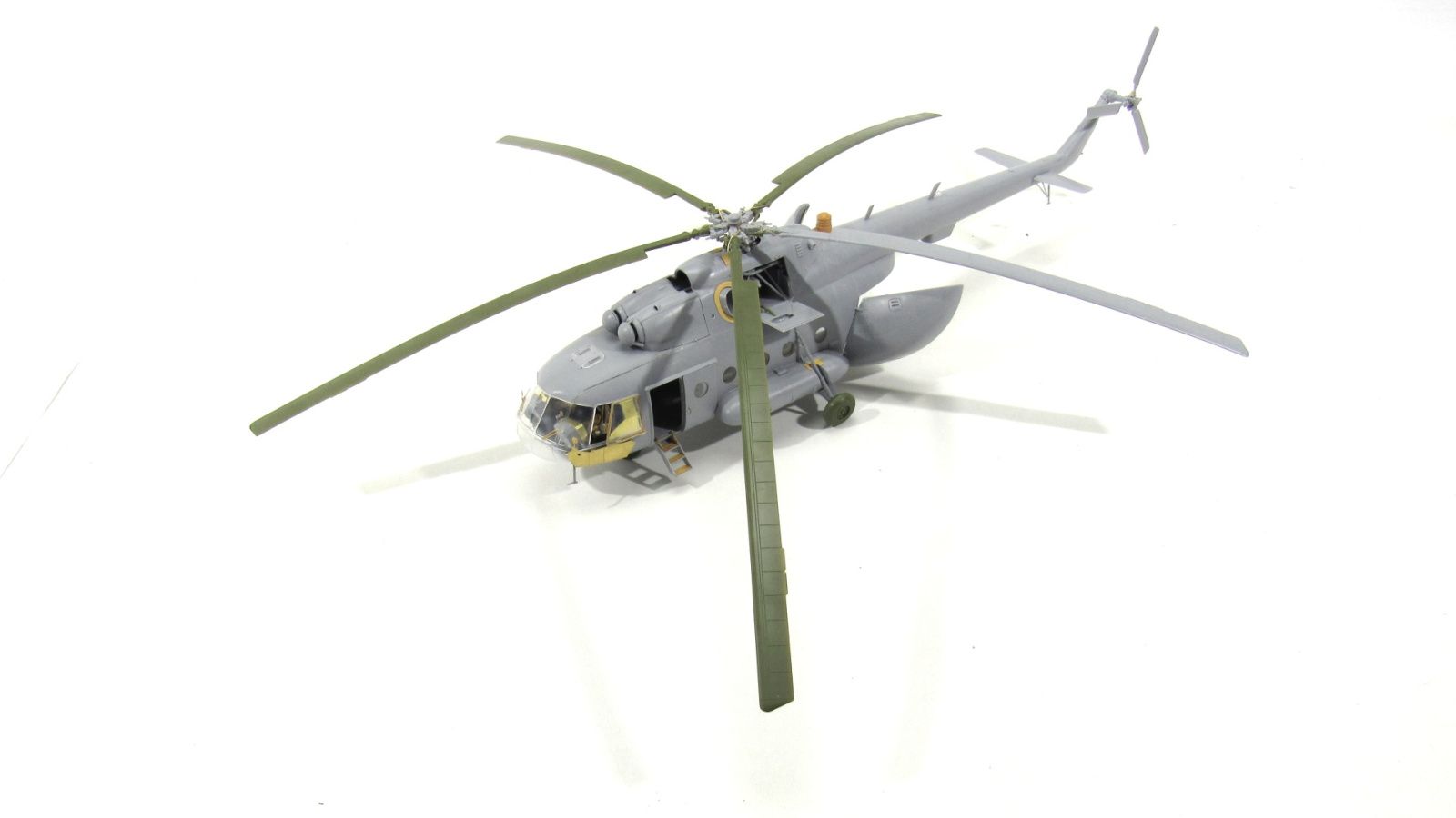 Mi-8 (star) exterior - imodeller.store