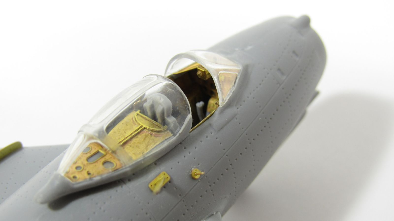 MiG-15 (star) - imodeller.store