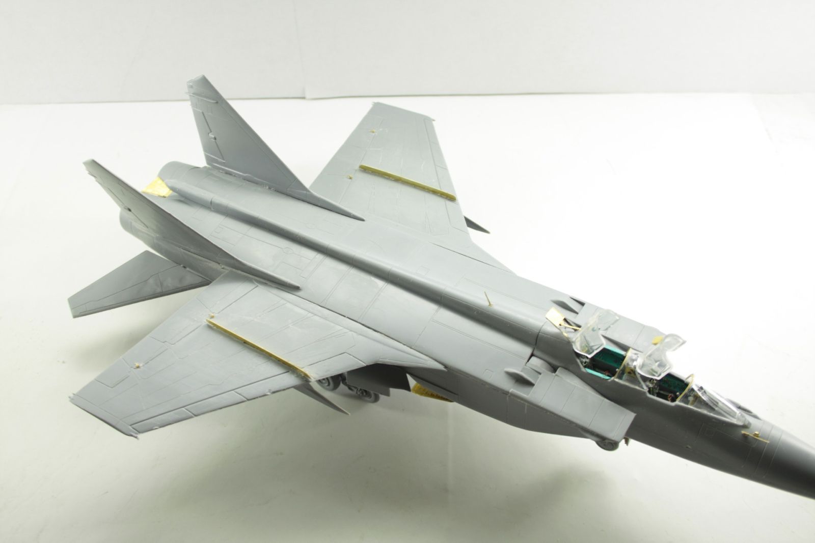 MiG-31 exterior (ICM) - imodeller.store