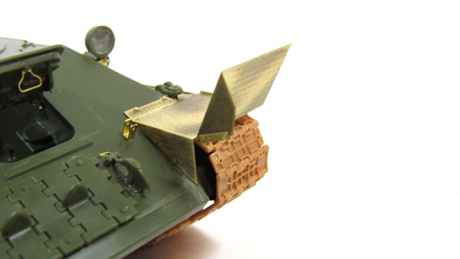 Nadlying shelves and mudguards for the T-34/85 tank - imodeller.store