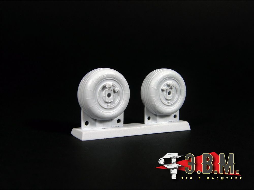 RS48019 Chassis wheels for a model of the Su-25 M1: 48 aircraft - imodeller.store